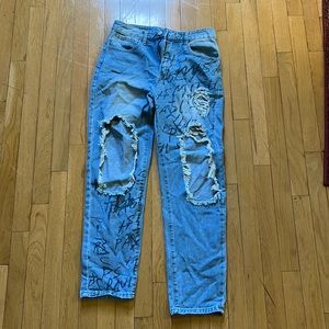 Jeans with graphics